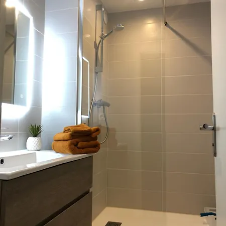 38 M2 Point Zero * לה גרנד מוט